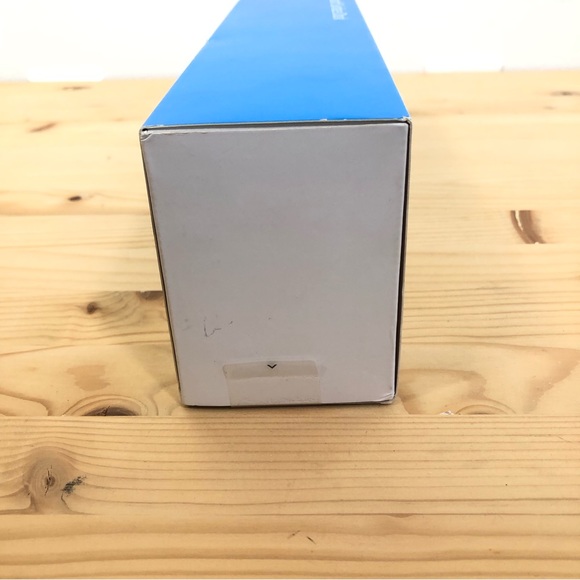 Microsoft 1661 Docking Station for Microsoft Surface Pro. PD9-00003 New Open Box - Picture 6 of 6